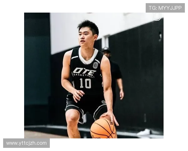 中国男篮新星爆发狂砍25分有望进NBA首轮选秀国家队迎来崛起曙光 中国男篮新星爆发狂砍25分有望进NBA首轮选秀国家队迎来崛起曙光