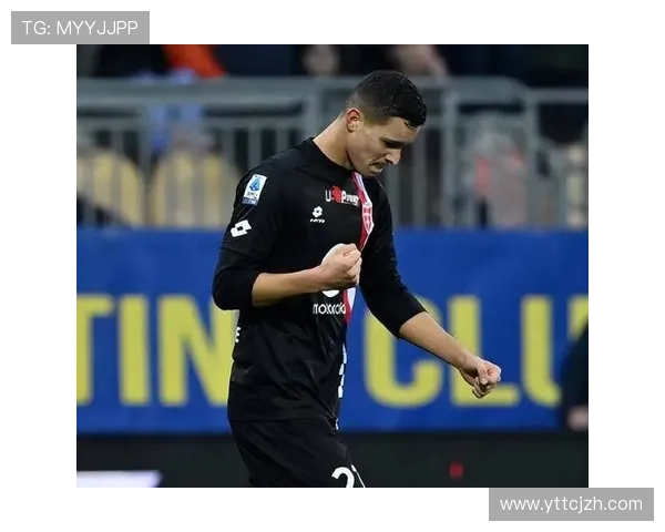 国米官推玩梗整活AI夸博尼三场两球四助状态嗨到飞起